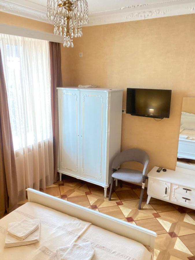 K&N Guesthouse Tbilisi Exterior photo
