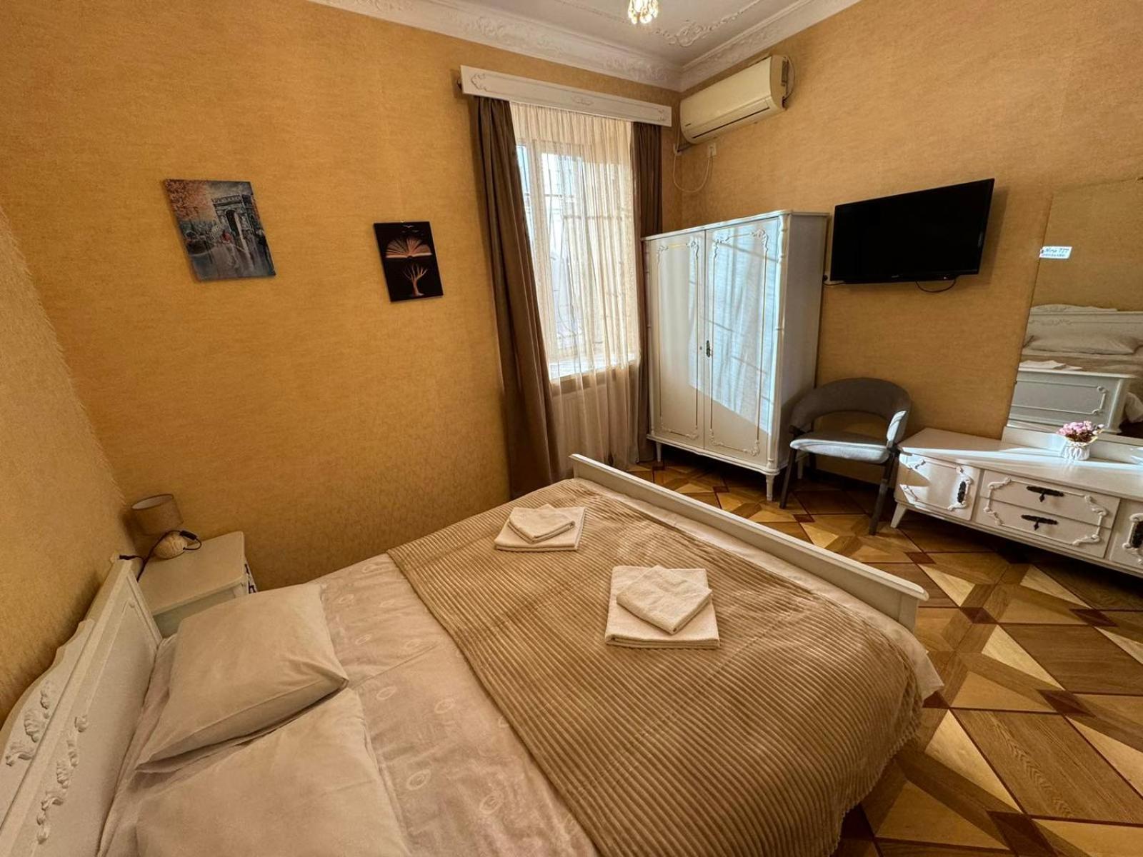 K&N Guesthouse Tbilisi Exterior photo